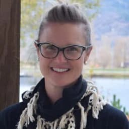 Liz Kirt